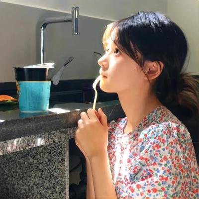 红发女郎